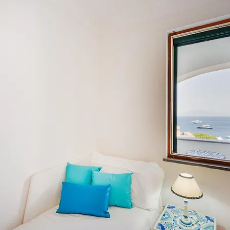 Emozioni Capresi בית נופש קאפרי