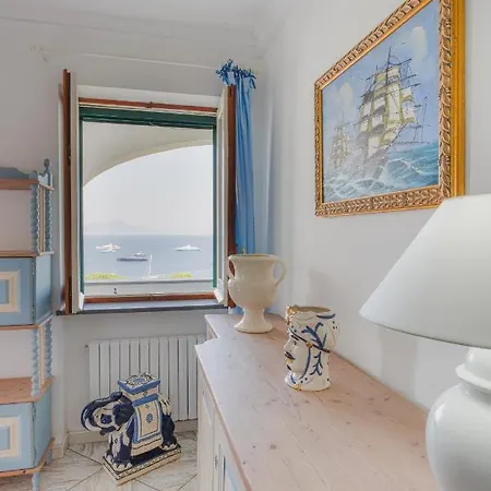 Emozioni Capresi בית נופש קאפרי